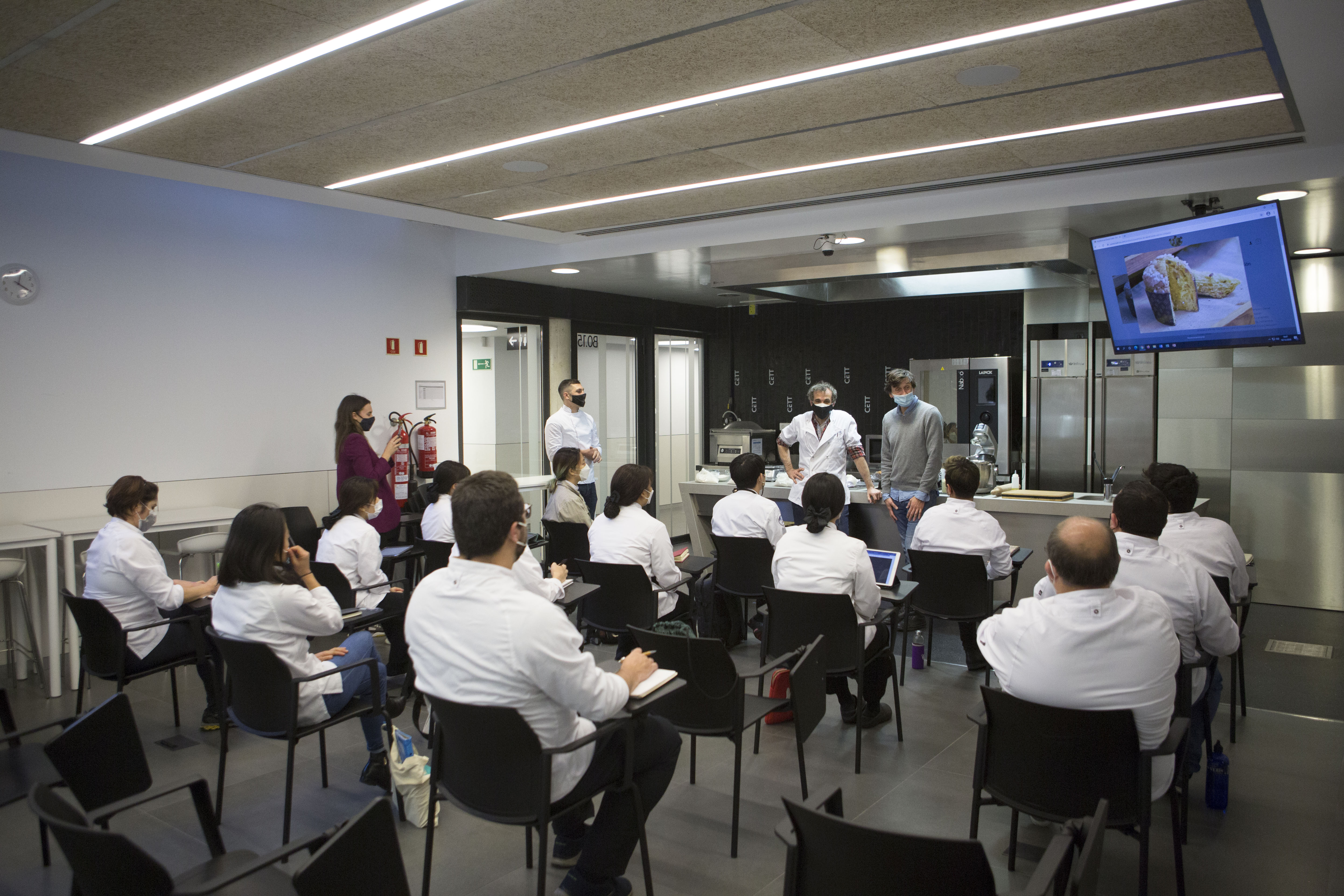 Fotografia de: Tres formaciones en gastronomía para mejorar tu carrera profesional | CETT